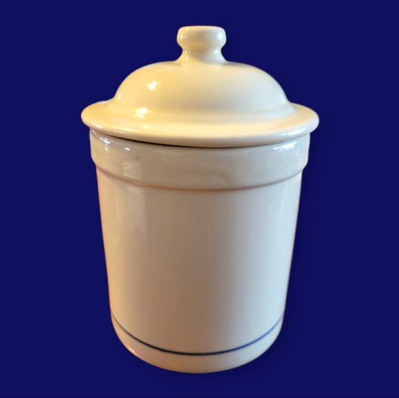 Vtg Canister Crockpot Ceramic Geese 1 Qt Oven Proof Lidded Flour Beans - Picture 2 of 7